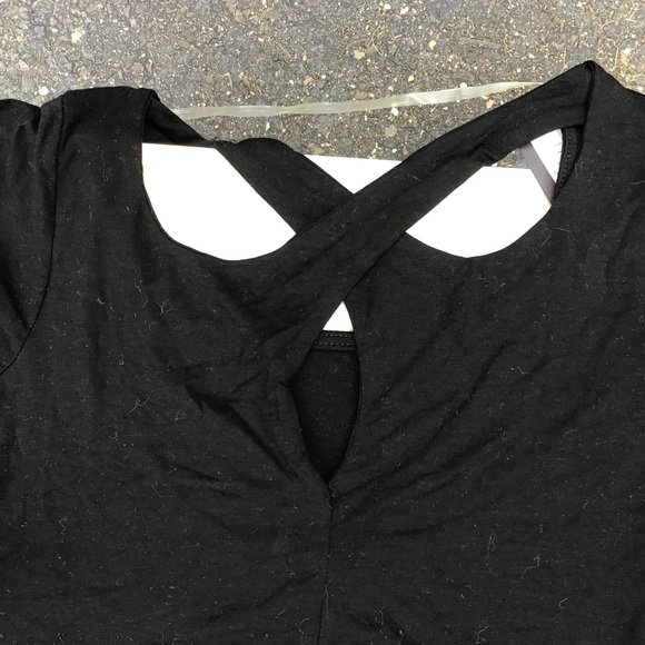 Crisscross black crop top designer brand new Large - Picture 2 of 4